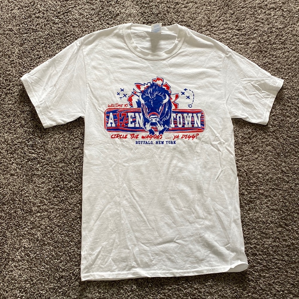 Buffalo bills T-shirt size small